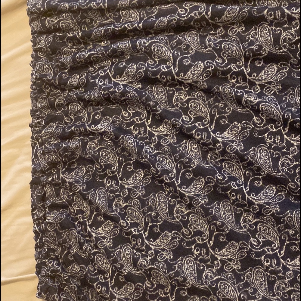 Skirt - Picture 3 of 4